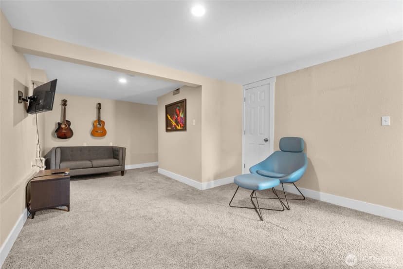 Property photo for 10808 53rd Avenue S, Seattle photo 14