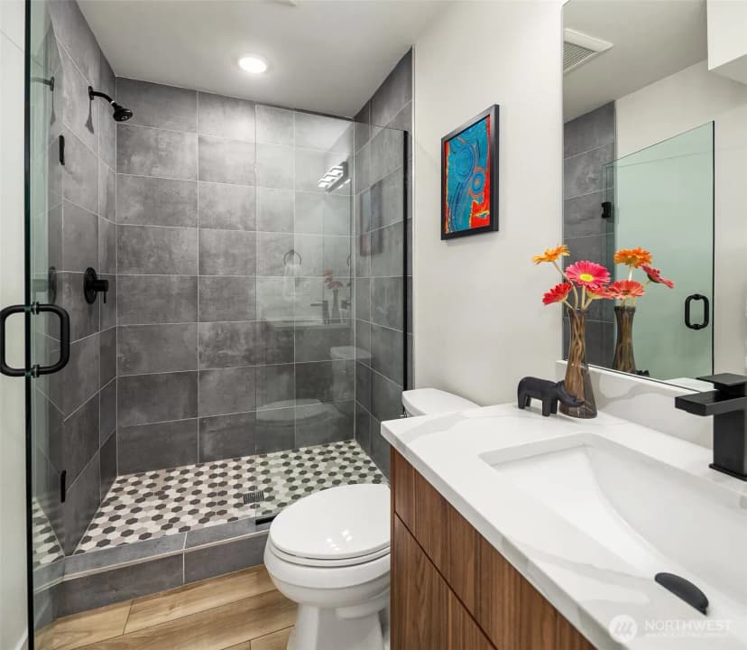 Property photo for 1414 E Cherry Street #f, Seattle photo 15
