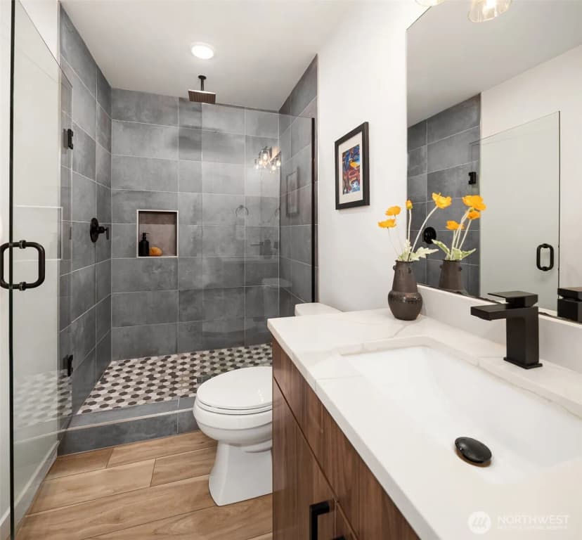 Property photo for 1414 E Cherry Street #f, Seattle photo 19