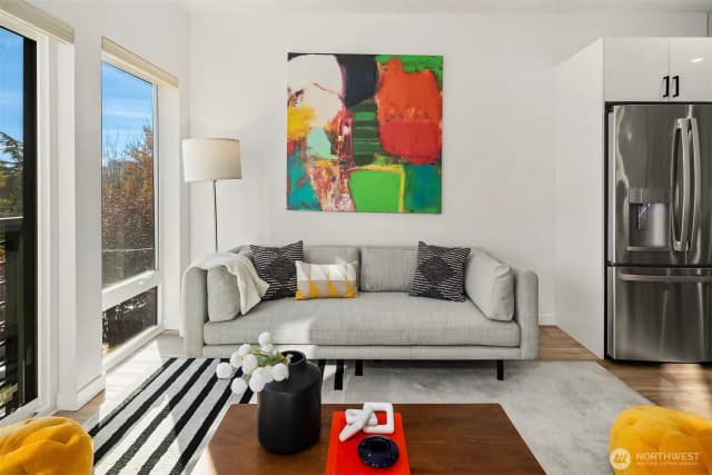 Property photo for 1414 E Cherry Street #f, Seattle photo 5