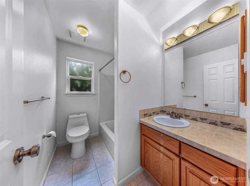 Property photo for 10409 Ne 151st Place, Bothell photo 20