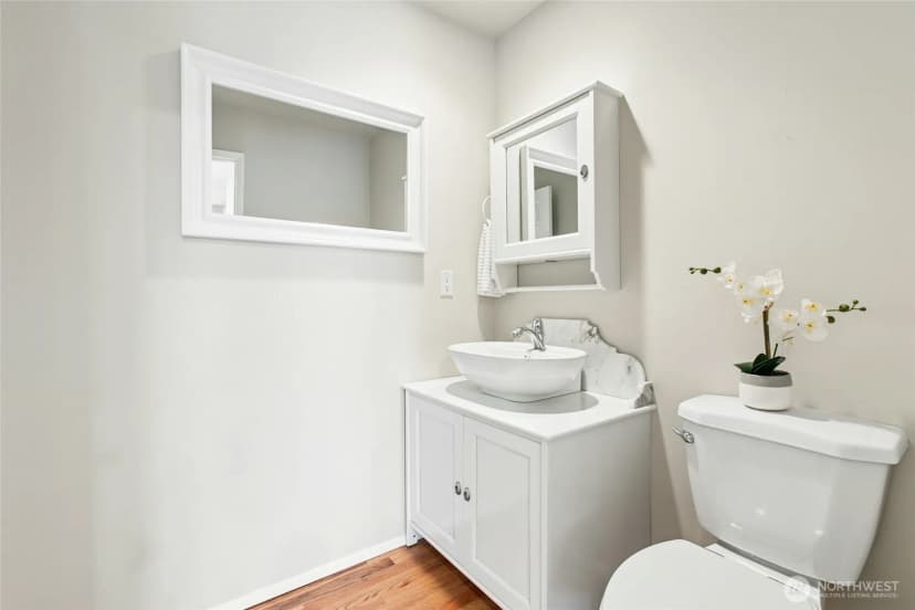 Property photo for 4310 209th Avenue Ne, Sammamish photo 13