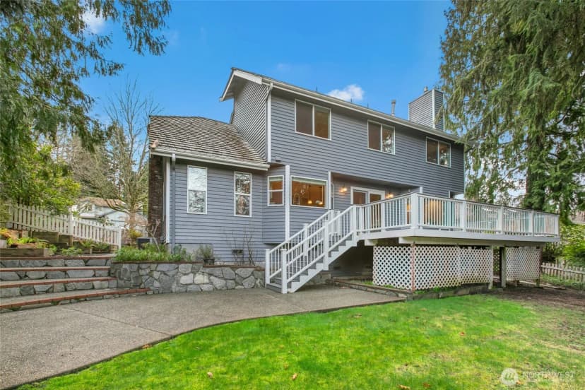 Property photo for 4310 209th Avenue Ne, Sammamish photo 25