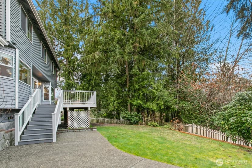 Property photo for 4310 209th Avenue Ne, Sammamish photo 27