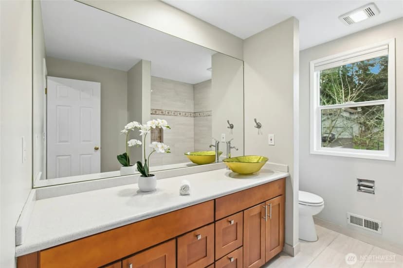 Property photo for 4310 209th Avenue Ne, Sammamish photo 22