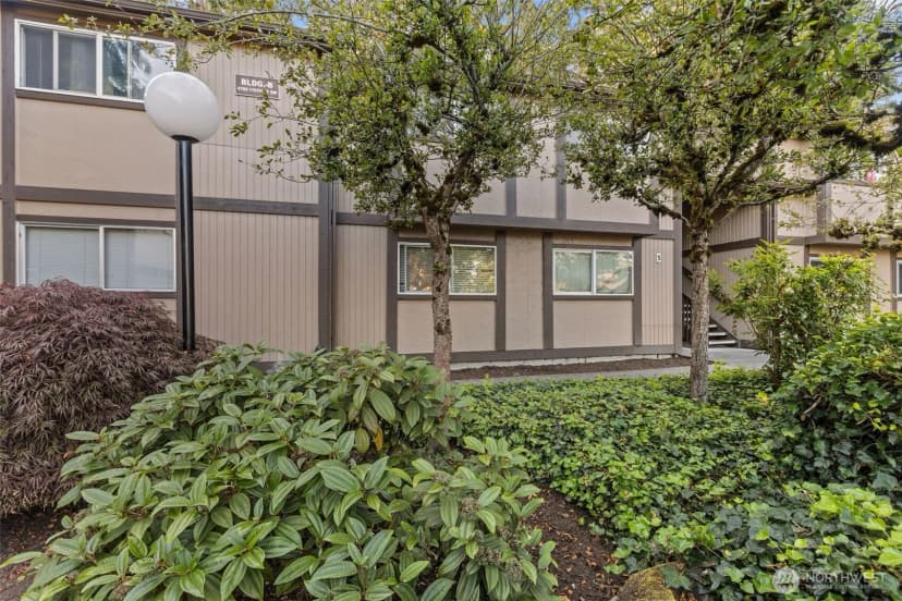 Property photo for 4705 176th Street Sw #b6, Lynnwood photo 37