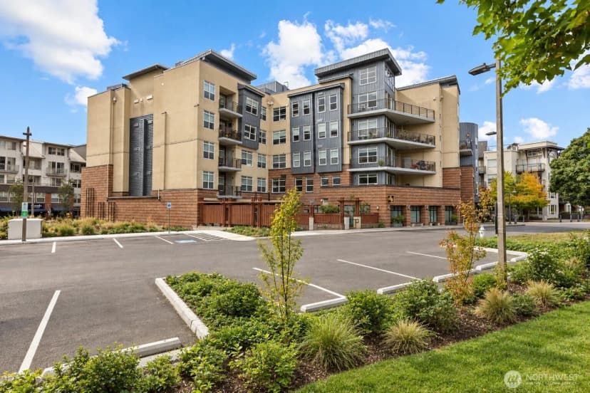 Property photo for 7800 Se 27th Street #206, Mercer Island photo 36
