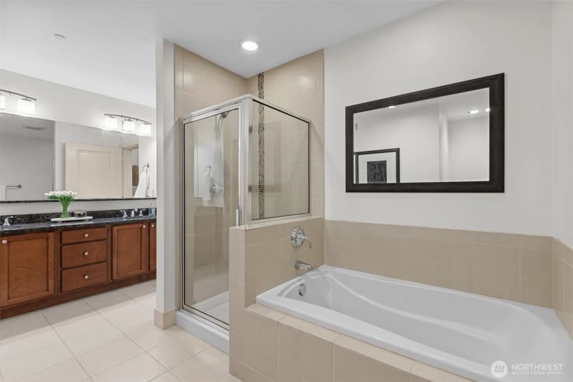 Property photo for 7800 Se 27th Street #206, Mercer Island photo 25