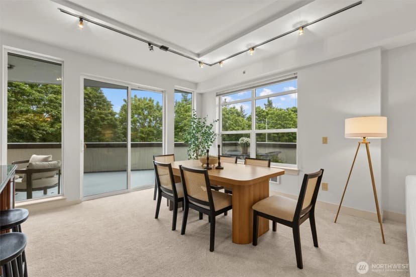 Property photo for 7800 Se 27th Street #206, Mercer Island photo 8