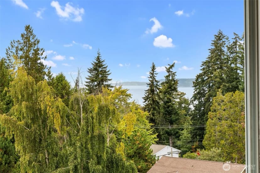 Property photo for 17105 76th Avenue W, Edmonds photo 23