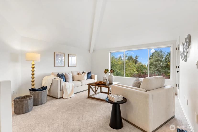 Property photo for 17105 76th Avenue W, Edmonds photo 6