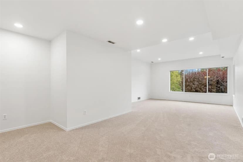 Property photo for 17105 76th Avenue W, Edmonds photo 29