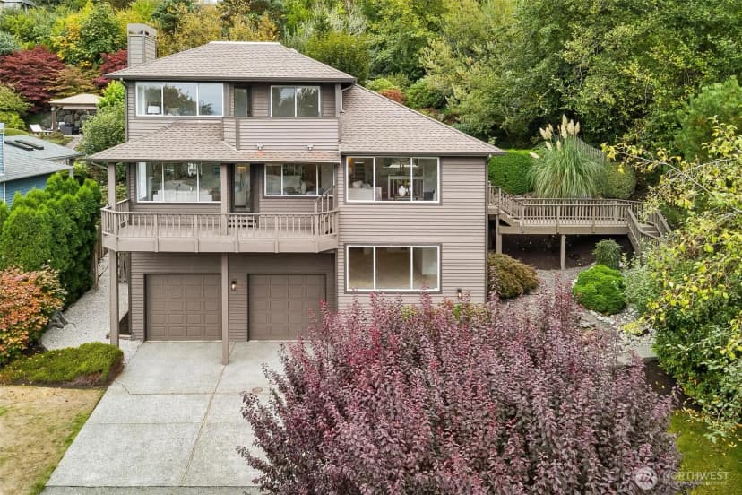 Property photo for 17105 76th Avenue W, Edmonds