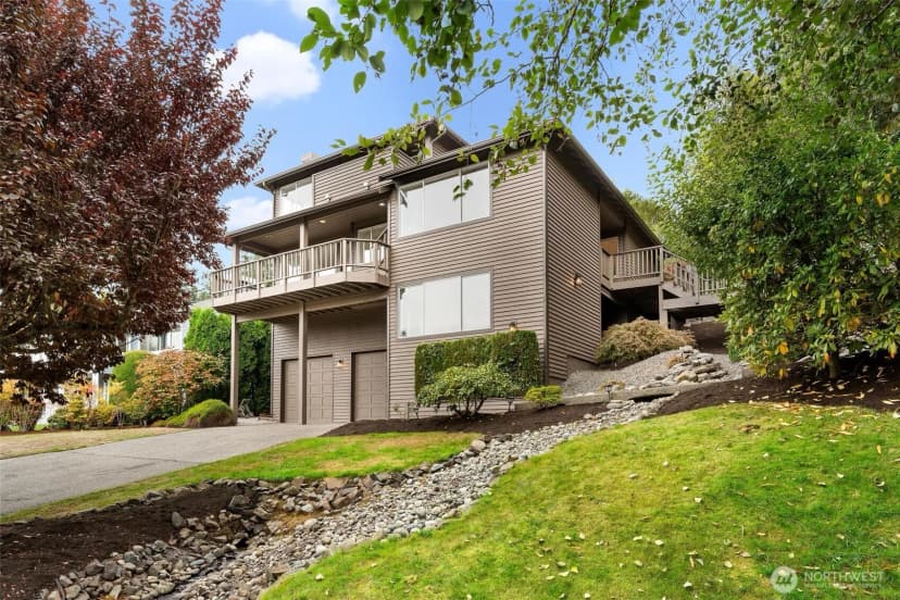Property photo for 17105 76th Avenue W, Edmonds photo 5