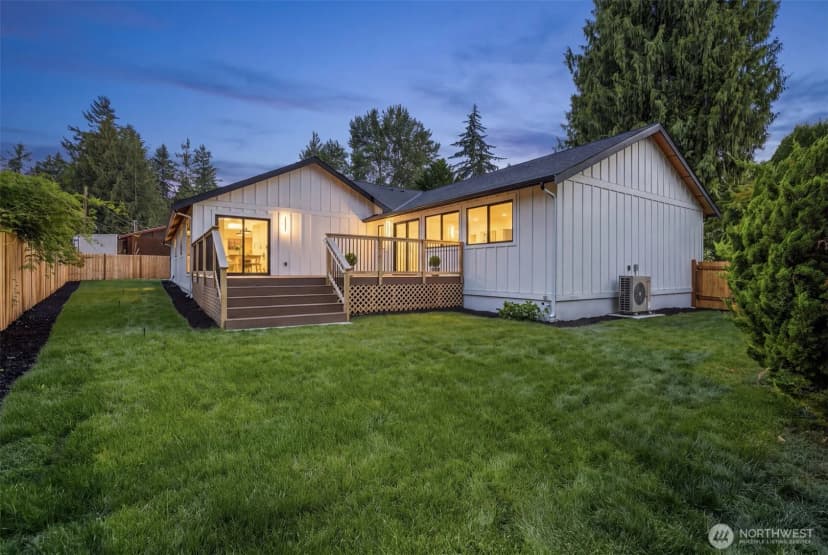 Property photo for 15729 Larch Way, Lynnwood photo 39