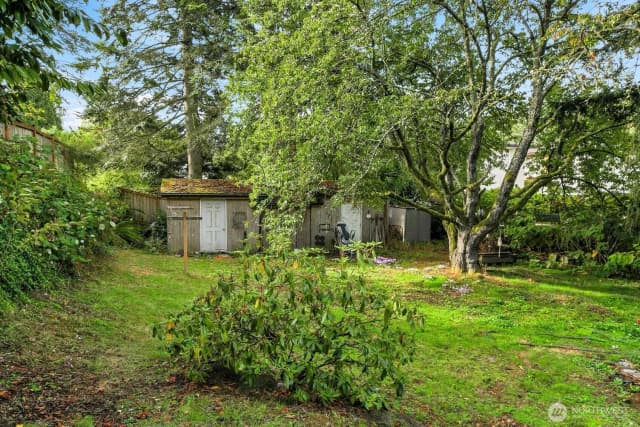 Property photo for 317 N 138th Street, Seattle photo 3