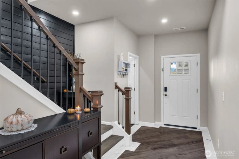 Property photo for 15029 Olympic Loop E, Bonney Lake photo 6