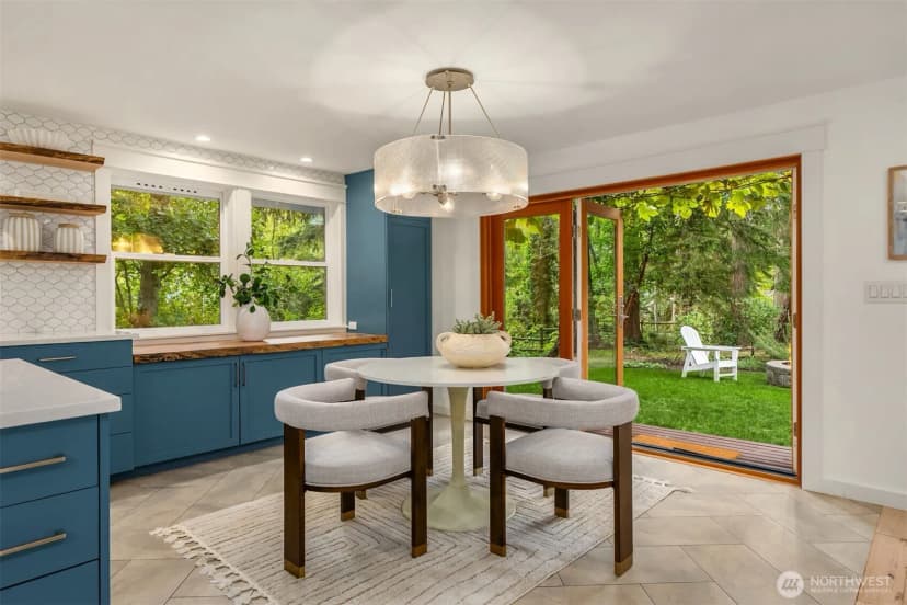Property photo for 8453 Ferncliff Avenue Ne, Bainbridge Island photo 7