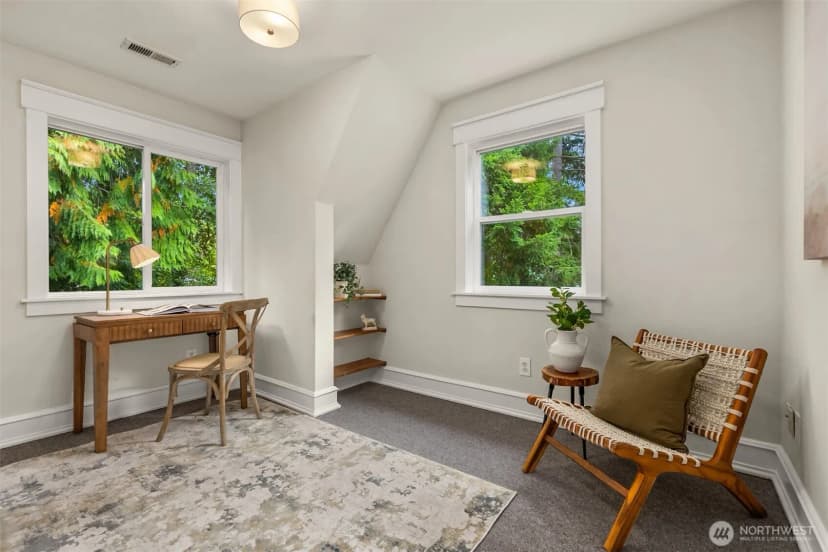 Property photo for 8453 Ferncliff Avenue Ne, Bainbridge Island photo 25