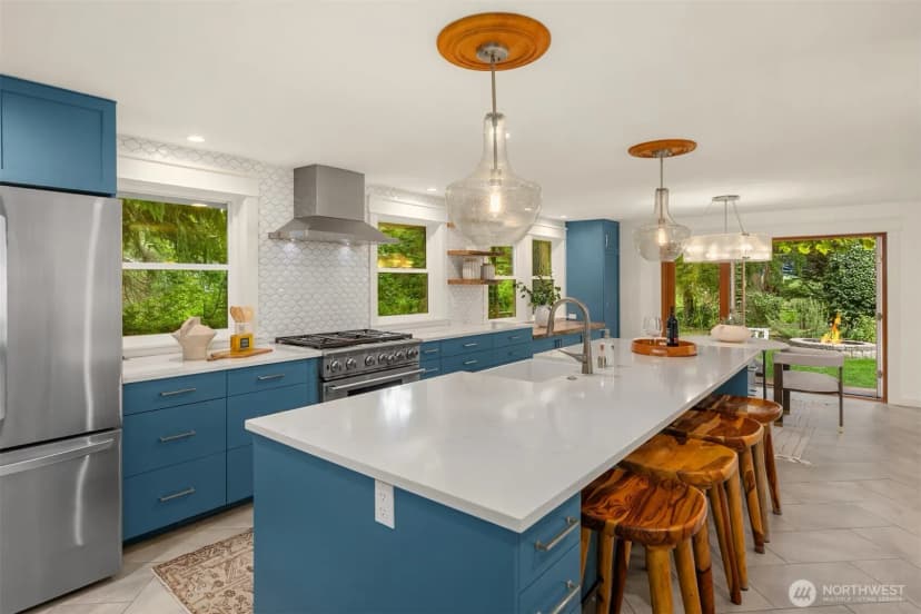 Property photo for 8453 Ferncliff Avenue Ne, Bainbridge Island photo 11