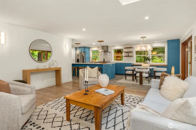 Property photo for 8453 Ferncliff Avenue Ne, Bainbridge Island photo 6