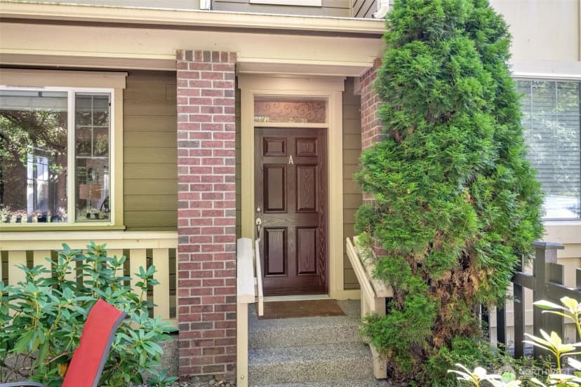 Property photo for 10625 Ross Road #3, Bothell photo 37