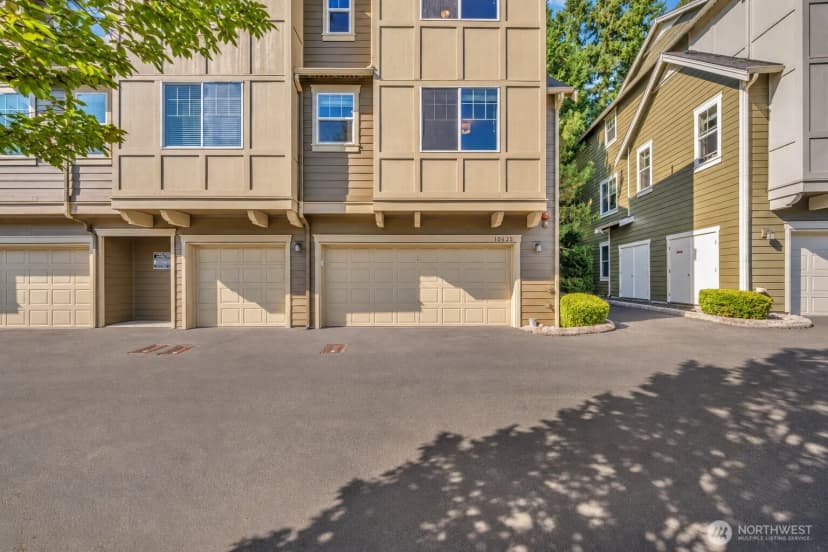 Property photo for 10625 Ross Road #3, Bothell photo 30