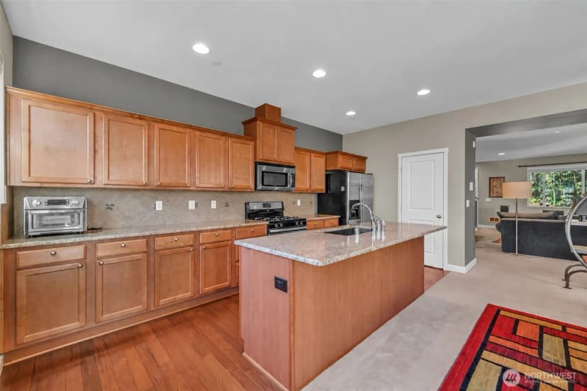 Property photo for 10625 Ross Road #3, Bothell photo 3