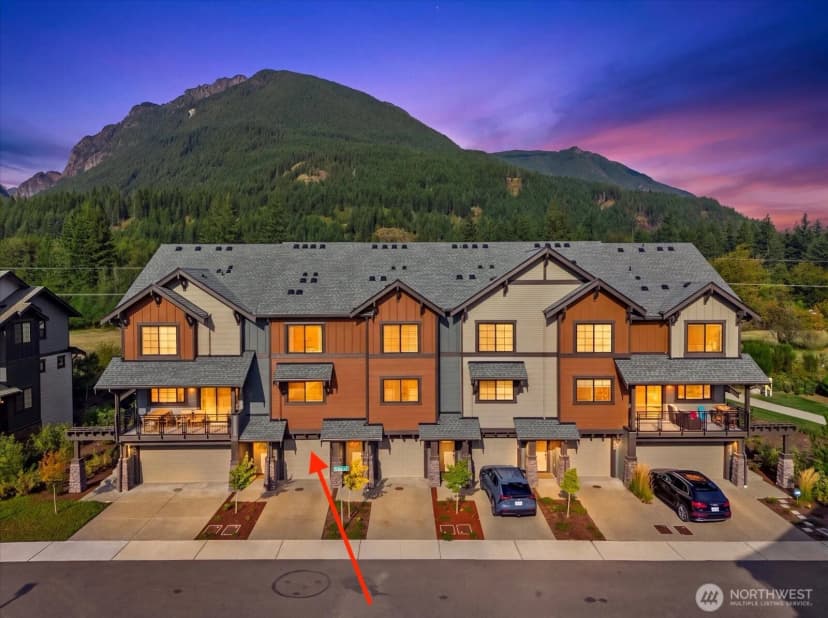 Property photo for 1874 Se 12th Street, North Bend