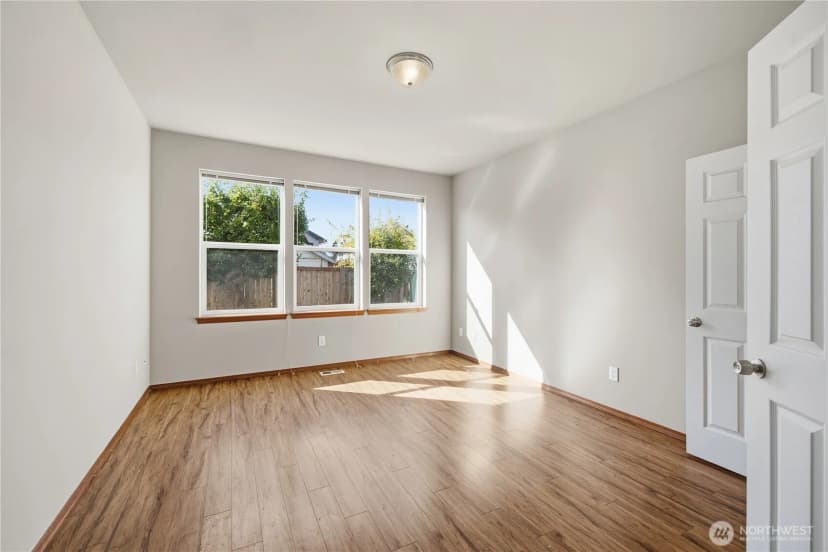 Property photo for 1752 S Prospect Lane, Tacoma photo 15