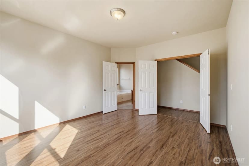 Property photo for 1752 S Prospect Lane, Tacoma photo 16