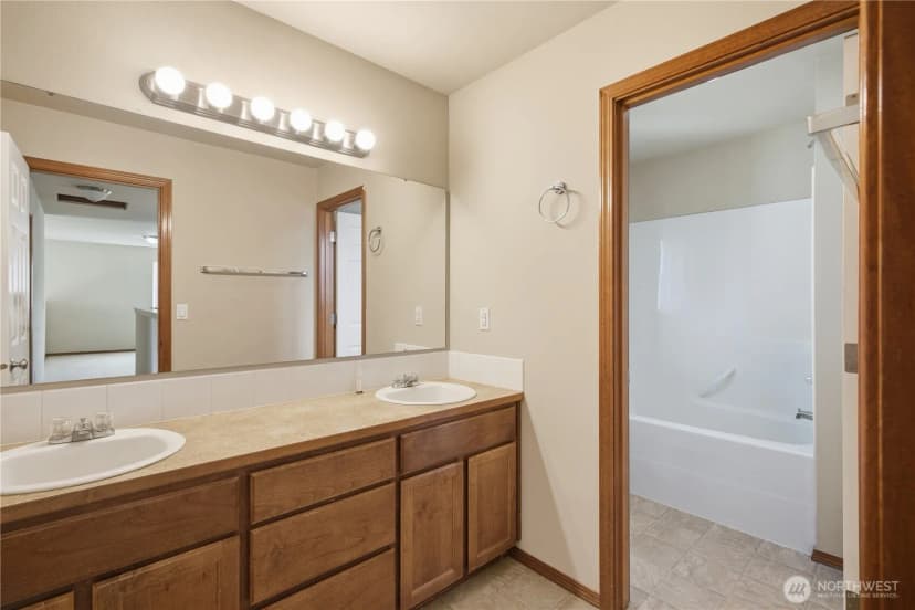 Property photo for 1752 S Prospect Lane, Tacoma photo 26