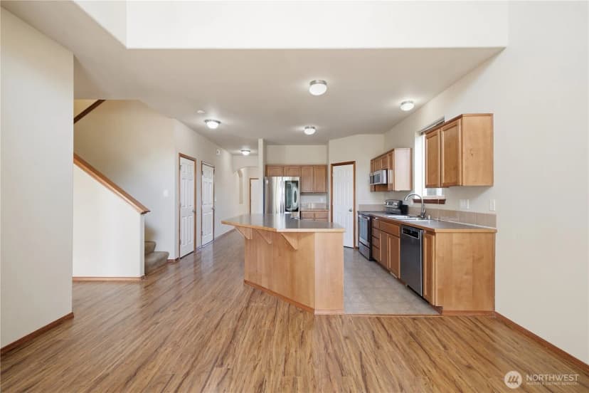 Property photo for 1752 S Prospect Lane, Tacoma photo 10