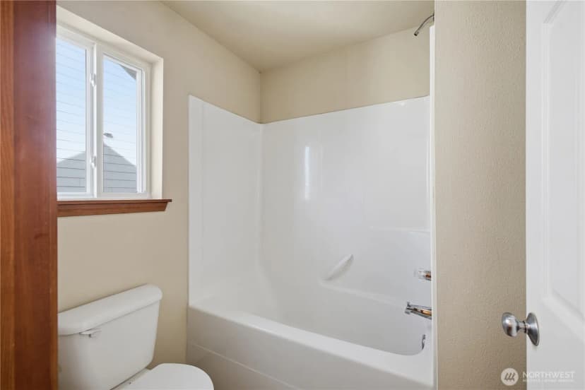 Property photo for 1752 S Prospect Lane, Tacoma photo 27