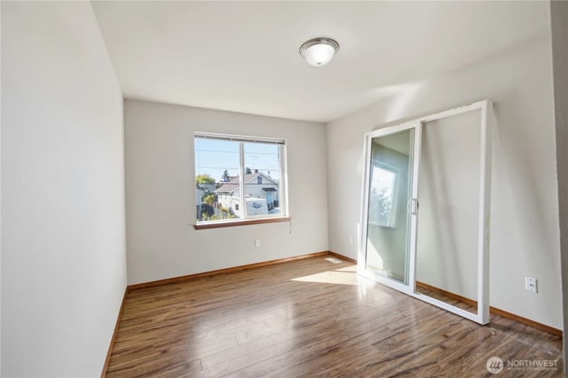 Property photo for 1752 S Prospect Lane, Tacoma photo 28