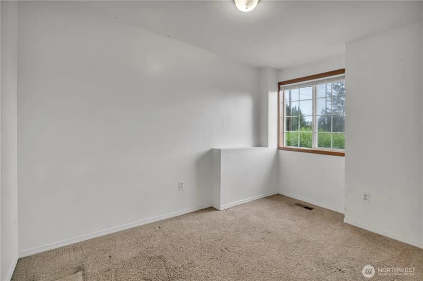 Property photo for 8402 E Sherwood Street, Tacoma photo 17