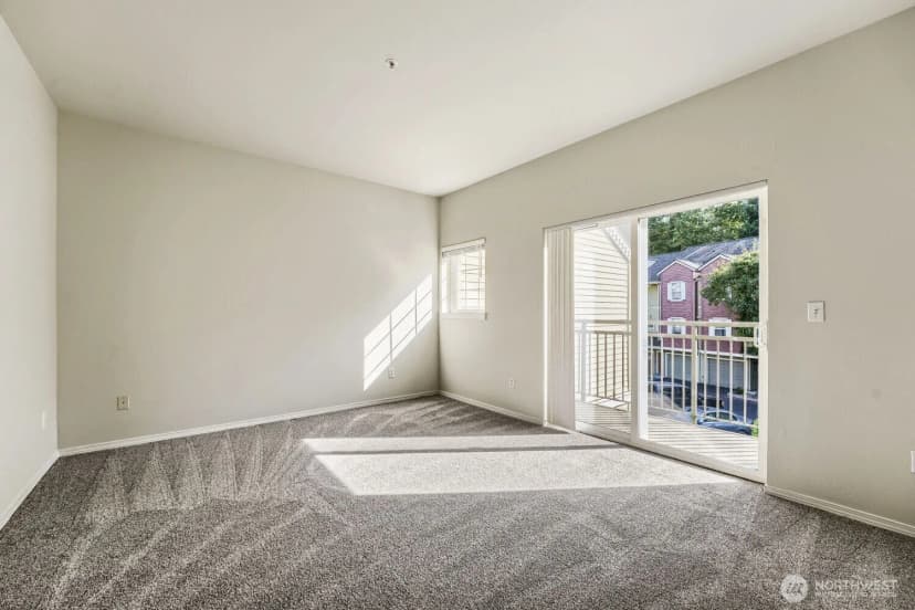Property photo for 1800 Ne 40th Street #f3, Renton photo 11