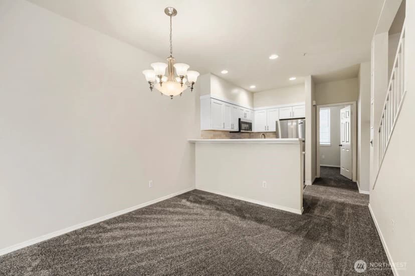 Property photo for 1800 Ne 40th Street #f3, Renton photo 5