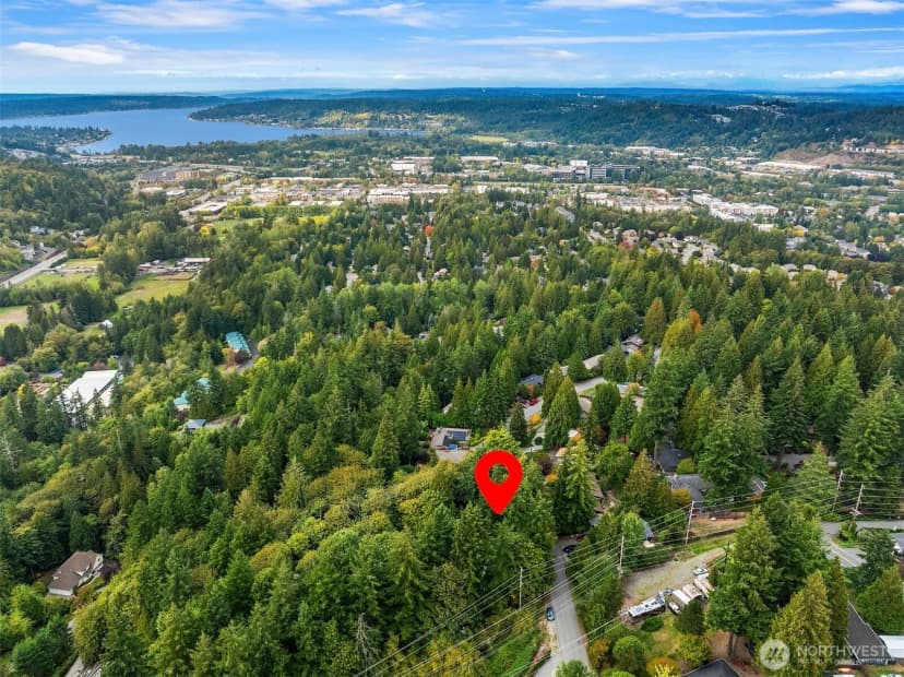 Property photo for 9 Mt Pilchuck Avenue Nw, Issaquah photo 40