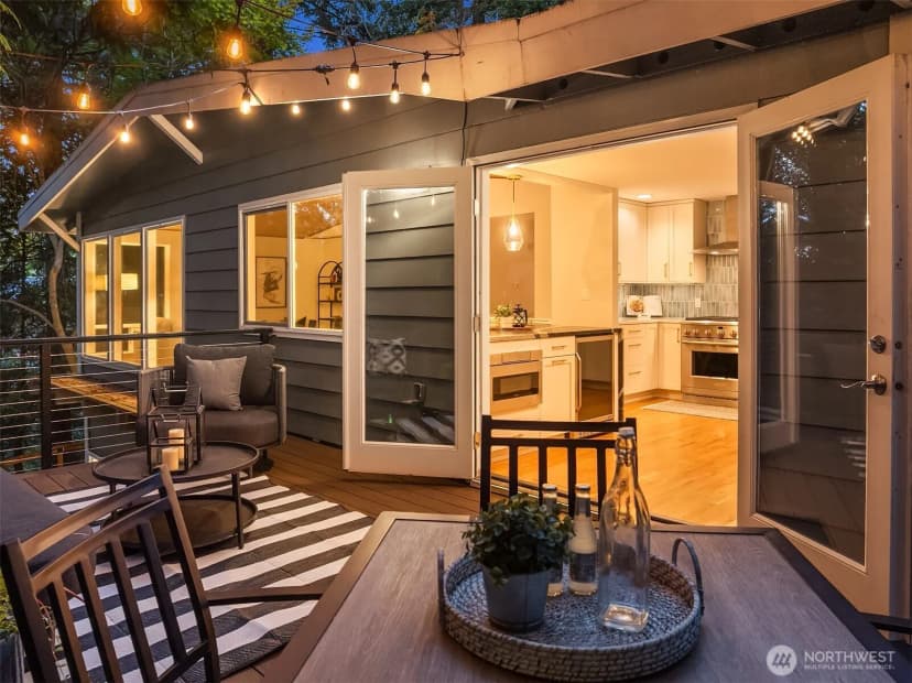 Property photo for 9 Mt Pilchuck Avenue Nw, Issaquah photo 19