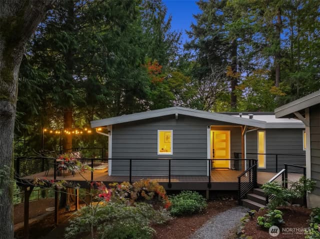 Property photo for 9 Mt Pilchuck Avenue Nw, Issaquah