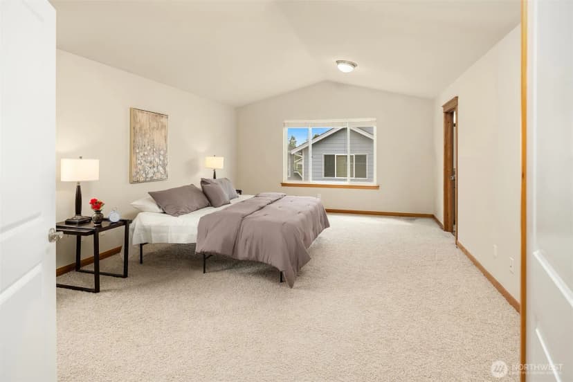 Property photo for 18430 42nd Avenue Se, Bothell photo 17