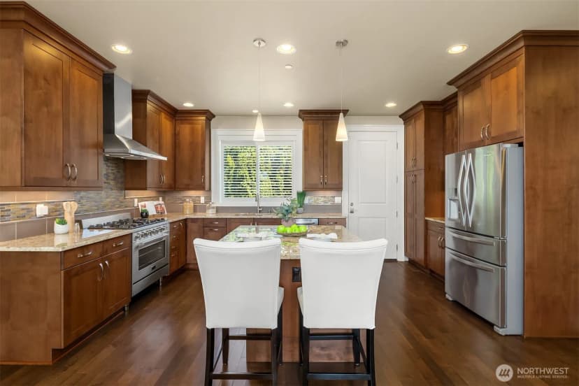 Property photo for 20 6th Street, Kirkland photo 10