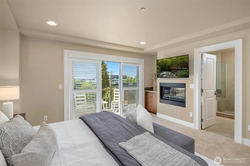 Property photo for 20 6th Street, Kirkland photo 23