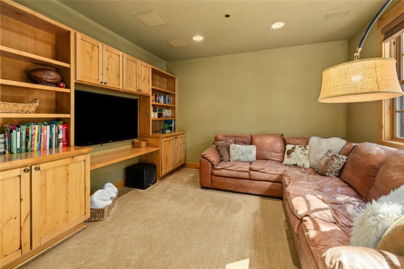 Property photo for 70 Saddle Ridge Loop, Cle Elum photo 7