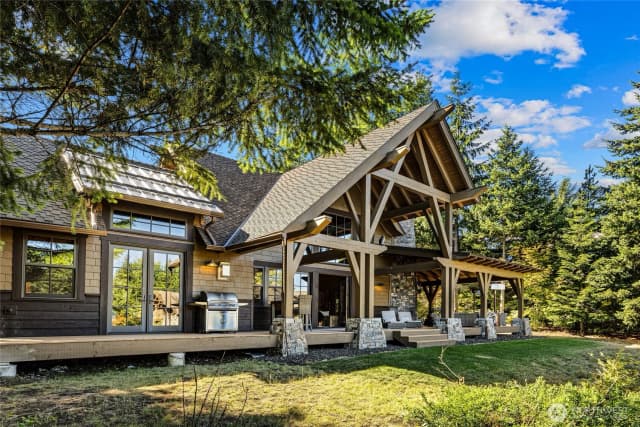 Property photo for 70 Saddle Ridge Loop, Cle Elum photo 3