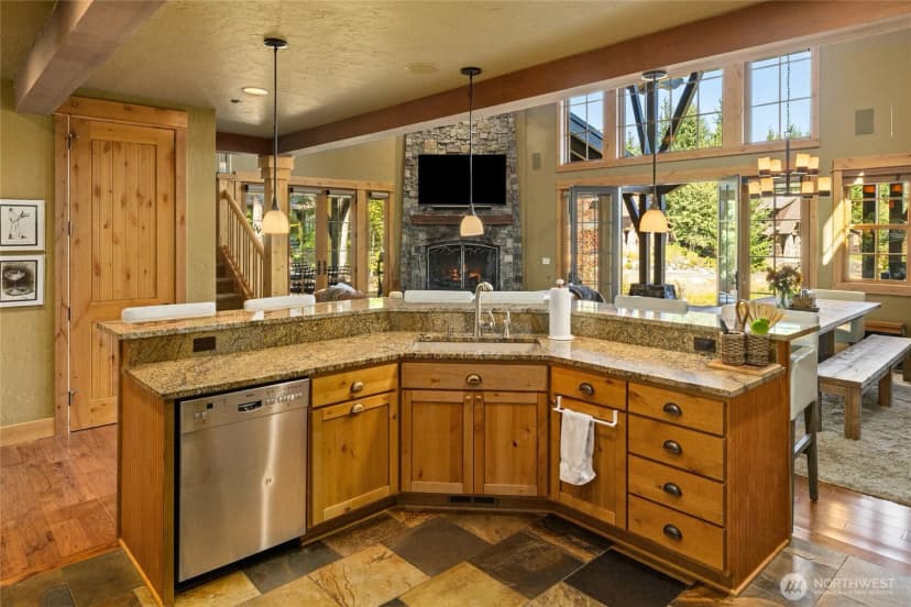 Property photo for 70 Saddle Ridge Loop, Cle Elum photo 10