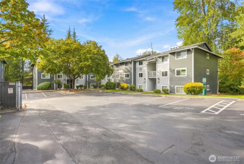 Property photo for 14006 Ne 181st Place #b205, Woodinville photo 30