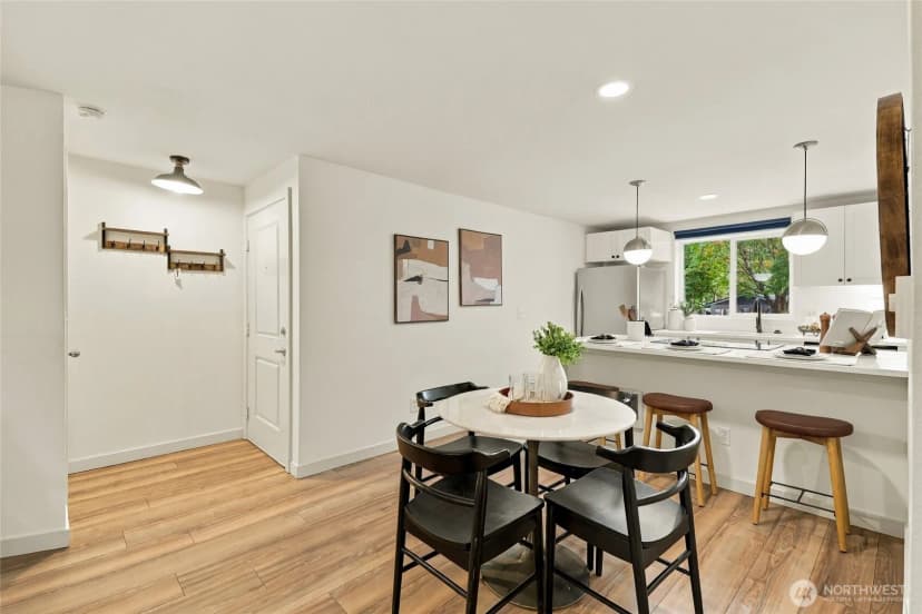 Property photo for 14006 Ne 181st Place #b205, Woodinville photo 11