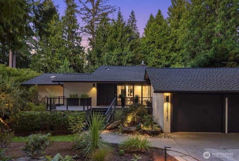 Property photo for 3212 211th Avenue Ne, Sammamish photo 5